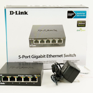D-Link DGS-105 5-Port Gigabit Switch (Fairly Used)